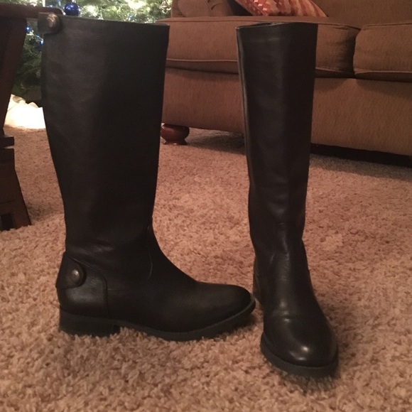 Arturo Chiang black leather riding boots