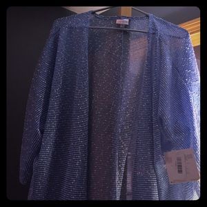 Blue 4th style  blue shine white! Nwt lularoe