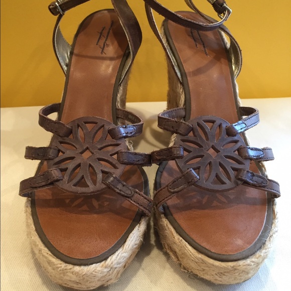 American Eagle Outfitters platform wedge