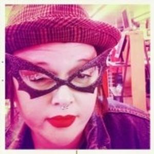 Meet your Posher, Karrie