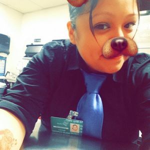 Meet your Posher, Nayeli