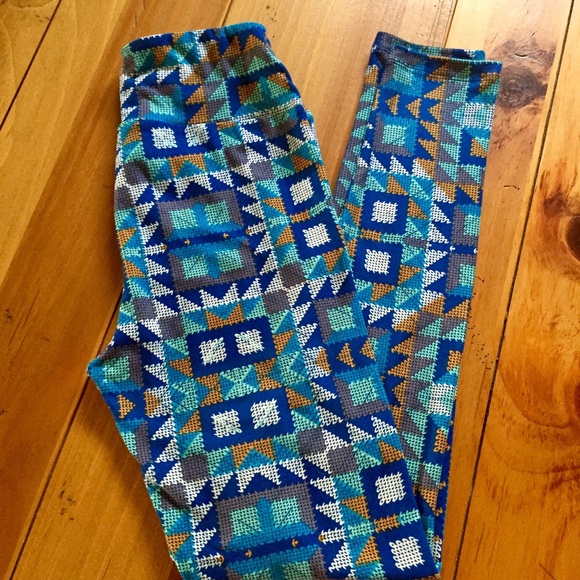 LULAROE OS LEGGINGS; NWOT; MADE IN CHINA 🇨🇳