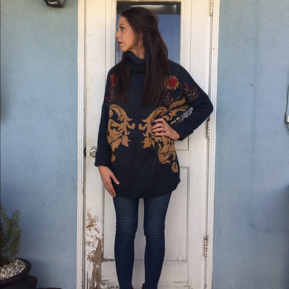 Oversized H & M turtle back sweater