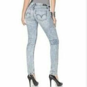 Levi's too superlow 524 jeans