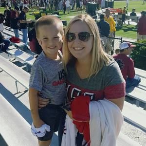 Meet your Posher, Whitney