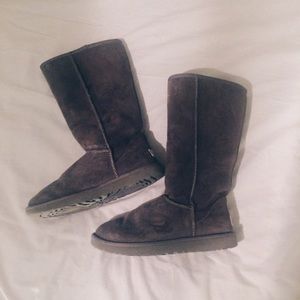 Grey UGGS