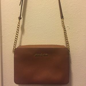 Michael Kors Jet Set Crossbody