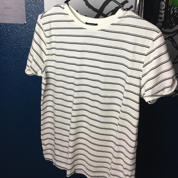 Forever 21 Men's shirt