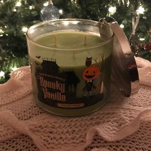 Bath and Body Works Spooky Vanilla Candle