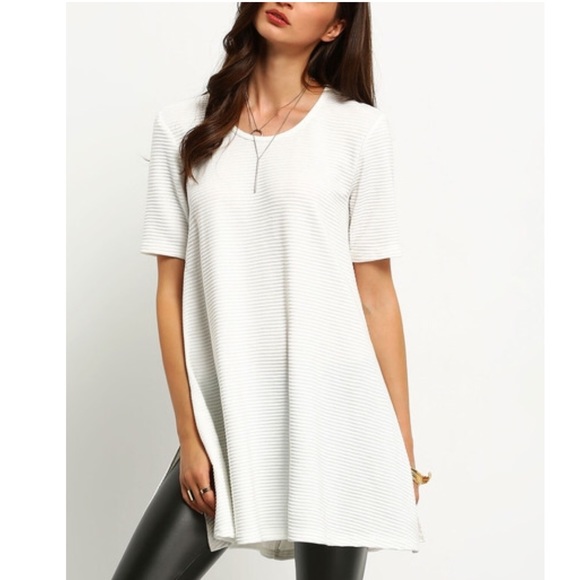 ❗️Last One❗️Women's Beautiful White Ribbed T-Shirt - Picture 4 of 4