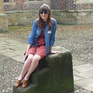 Meet your Posher, Fredia