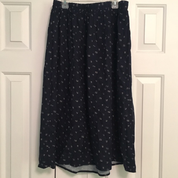 Old Navy Midi Skirt NWOT