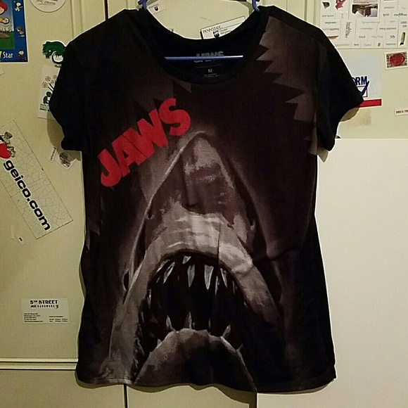 Universal Studios JAWS T-shirt