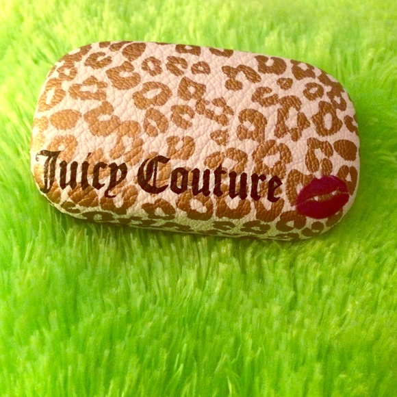 Juicy Couture contact case