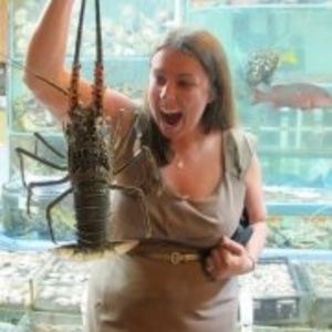 Meet your Posher, Suzanne