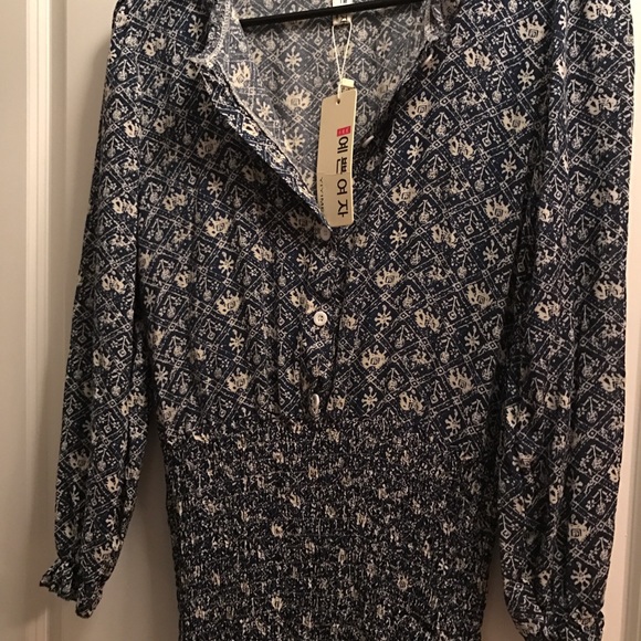 Dress - Picture 4 of 4