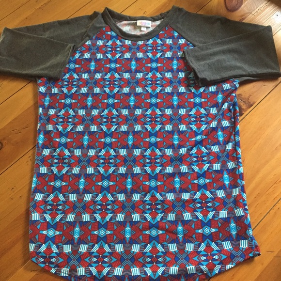 LULAROE RANDY BASEBALL TEE SHIRT
