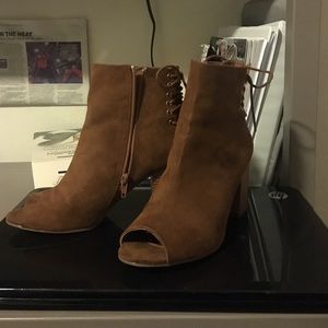 Toeless booties with lace up back ✨