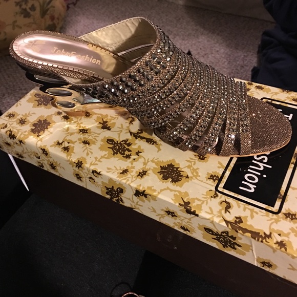 Brand new Gold sparkly heels