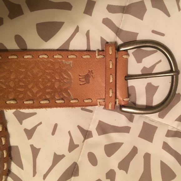 Tan Abercrombie leather belt - Picture 1 of 4