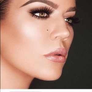 Koko Collection Kylie cosmetics in Damn Gina