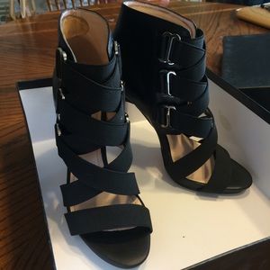 Chinese Laundry Black heels