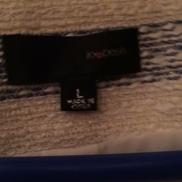 Beautiful blazer- bottom unzip and brand new - Picture 3 of 3