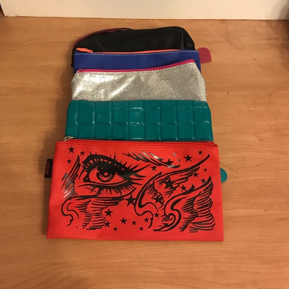 5 Ipsy bags all sold together