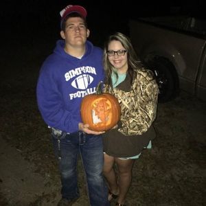 Meet your Posher, Hunter