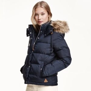 🎀HP🌟 Black puffer jacket with faux fur trim hood