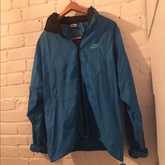 Vintage Nike Windbreaker - Picture 4 of 8