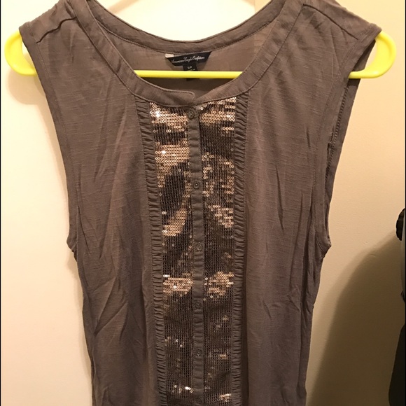 American Eagle shirt