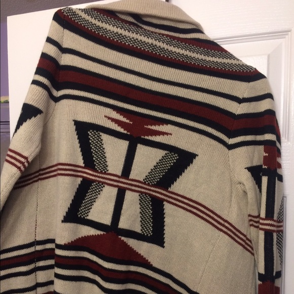 🎉HOST PICK🎉 Tribal print cardigan - Picture 6 of 7