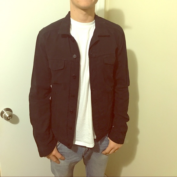 Commune black button jacket