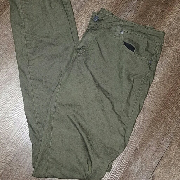 Prana Cargo Green Kara Jean, size 10