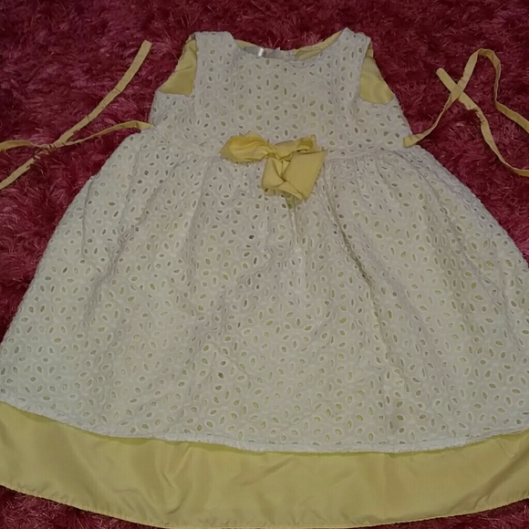 Cute Yellow & White 3T dress
