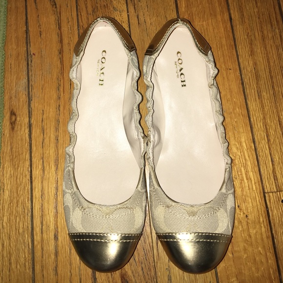 Coach flats; took off ticketed price off the back