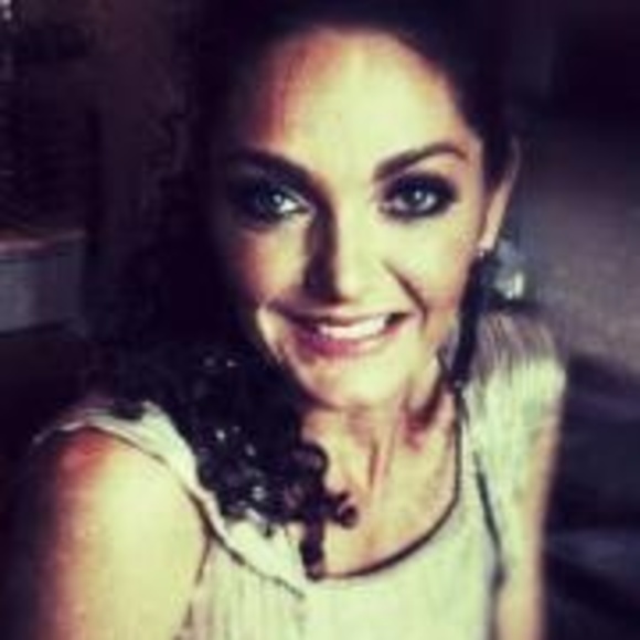 Meet your Posher, Staci - Picture 1 of 1