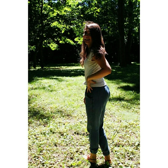 Meet your Posher, Cheyenne - Picture 2 of 4