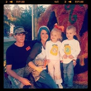 Meet your Posher, Mindy-lynn