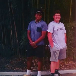 Meet your Posher, Caymon