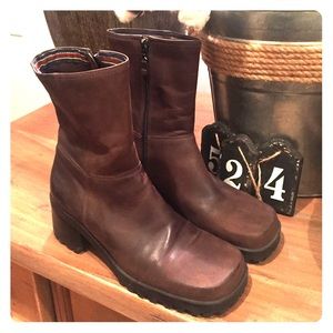 Tommy Hilfiger boots