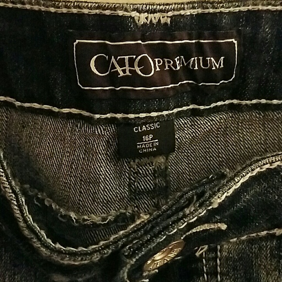 Jeans - Picture 3 of 4