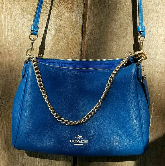 NWT Coach Carrie crossbody