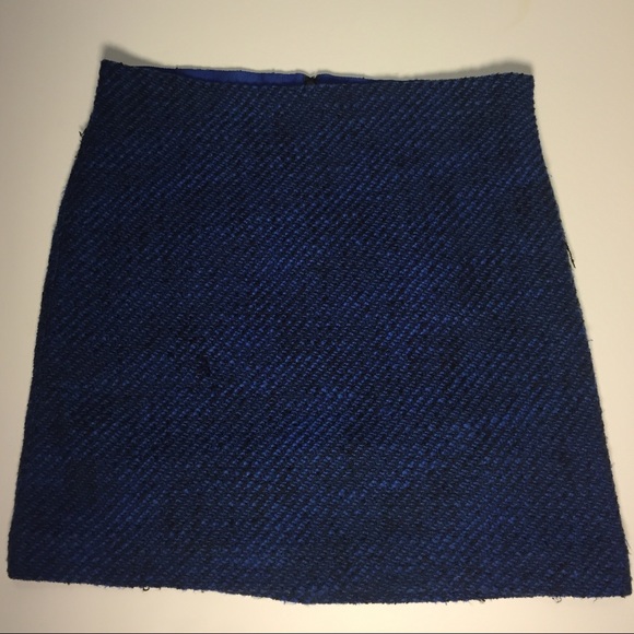 Ann Taylor LOFT Blue and Black Tweed Mini Size 8