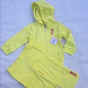 Juicy couture baby jog set size 18M
