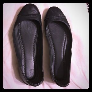 Frye ballet flat