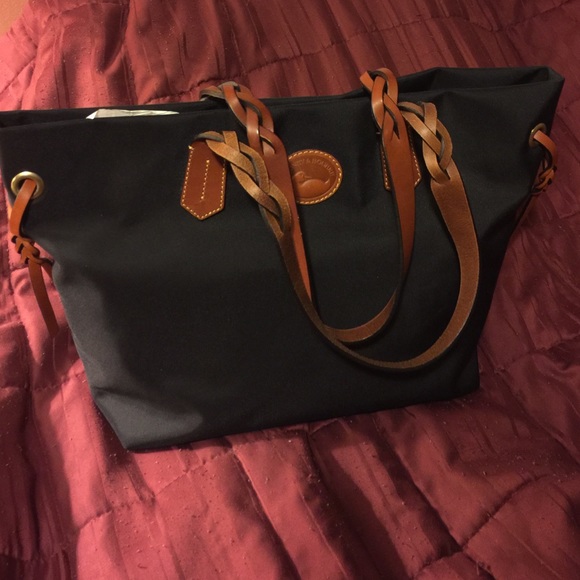 Dooney & Bourke Bag