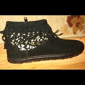 ✨UGG✨ Girls Suede Fringe Boots