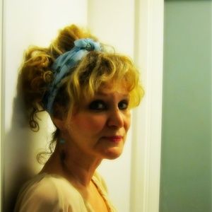 Meet your Posher, Marilee